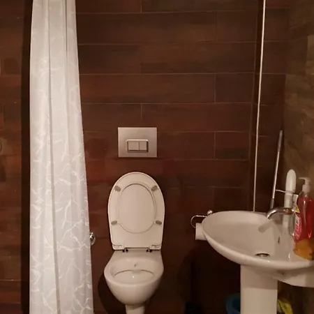 Cozy Flat With Great Bosphorus View In Cihangir/taksim Istanboel